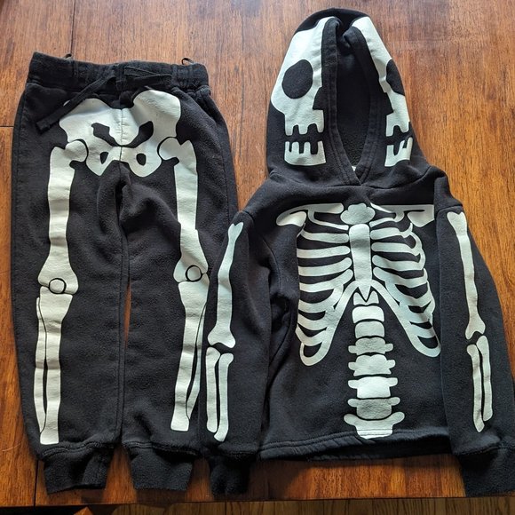 Costume bundle - Picture 2 of 4